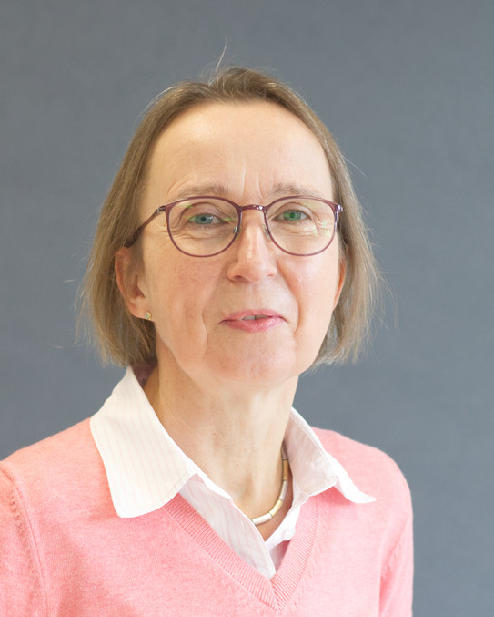 Portraitfoto Claudia Hannappel