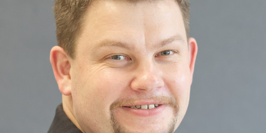 Portraitfoto Uwe Tepe